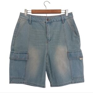 REFRAIN Women's Casual Streetwear Size 9/29 Denim Cargo Jean Shorts